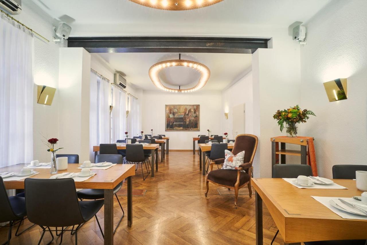 Hotel Goldener Engel Speyer Ngoại thất bức ảnh